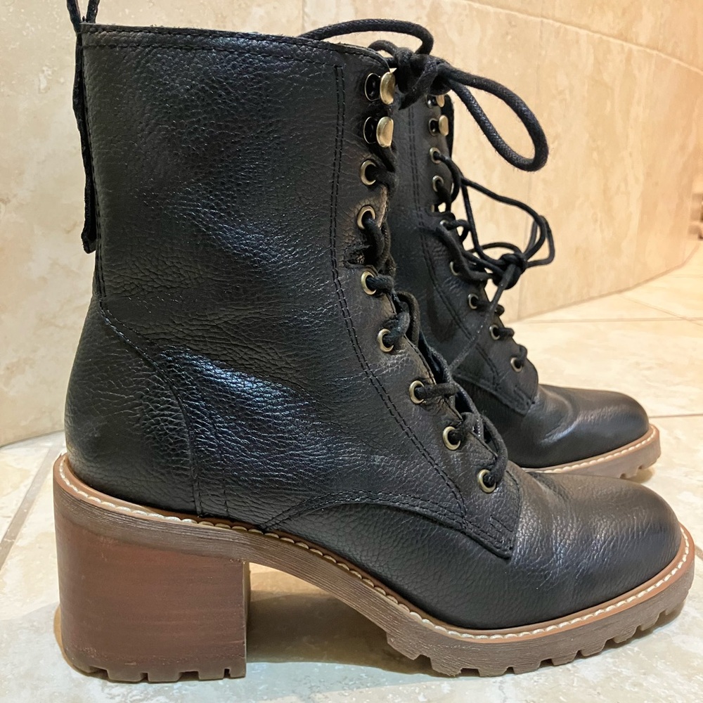 Crown Vintage Black Lace-Up Boots